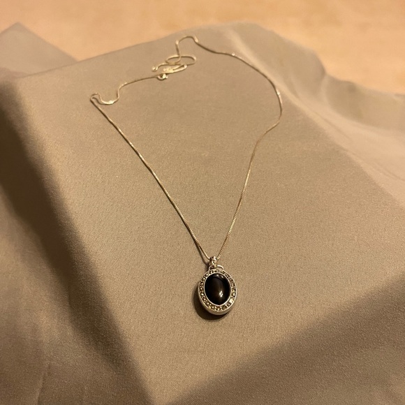 Reversible pendant - Picture 2 of 2